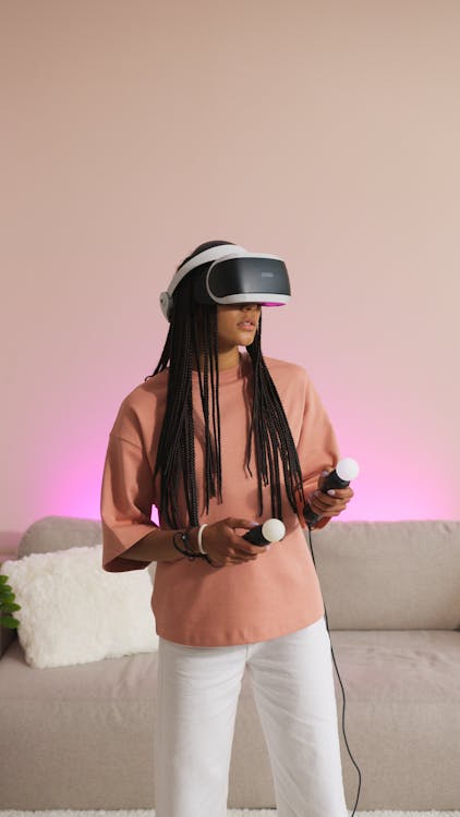 Free Braided Hair Woman Playing PlayStation Vr Stock Photo