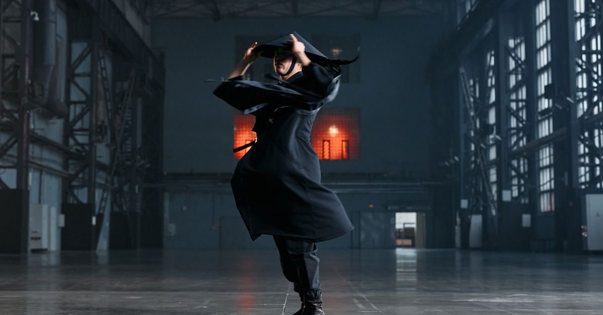 Understanding the evolution of Yohji Yamamoto’s fashion language Understanding the evolution of Yohji Yamamoto’s fashion language