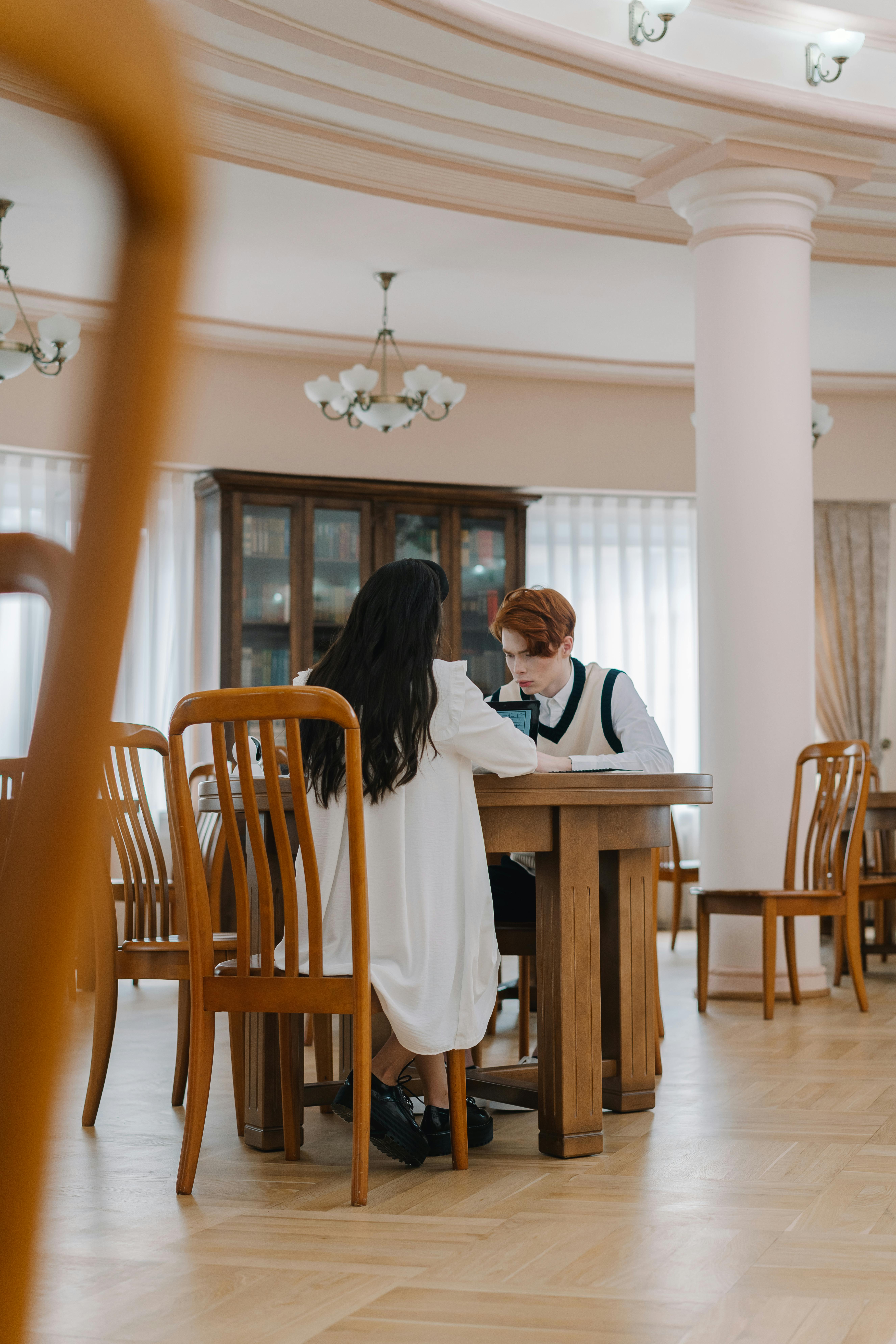 How do you know if a girl is toxic?