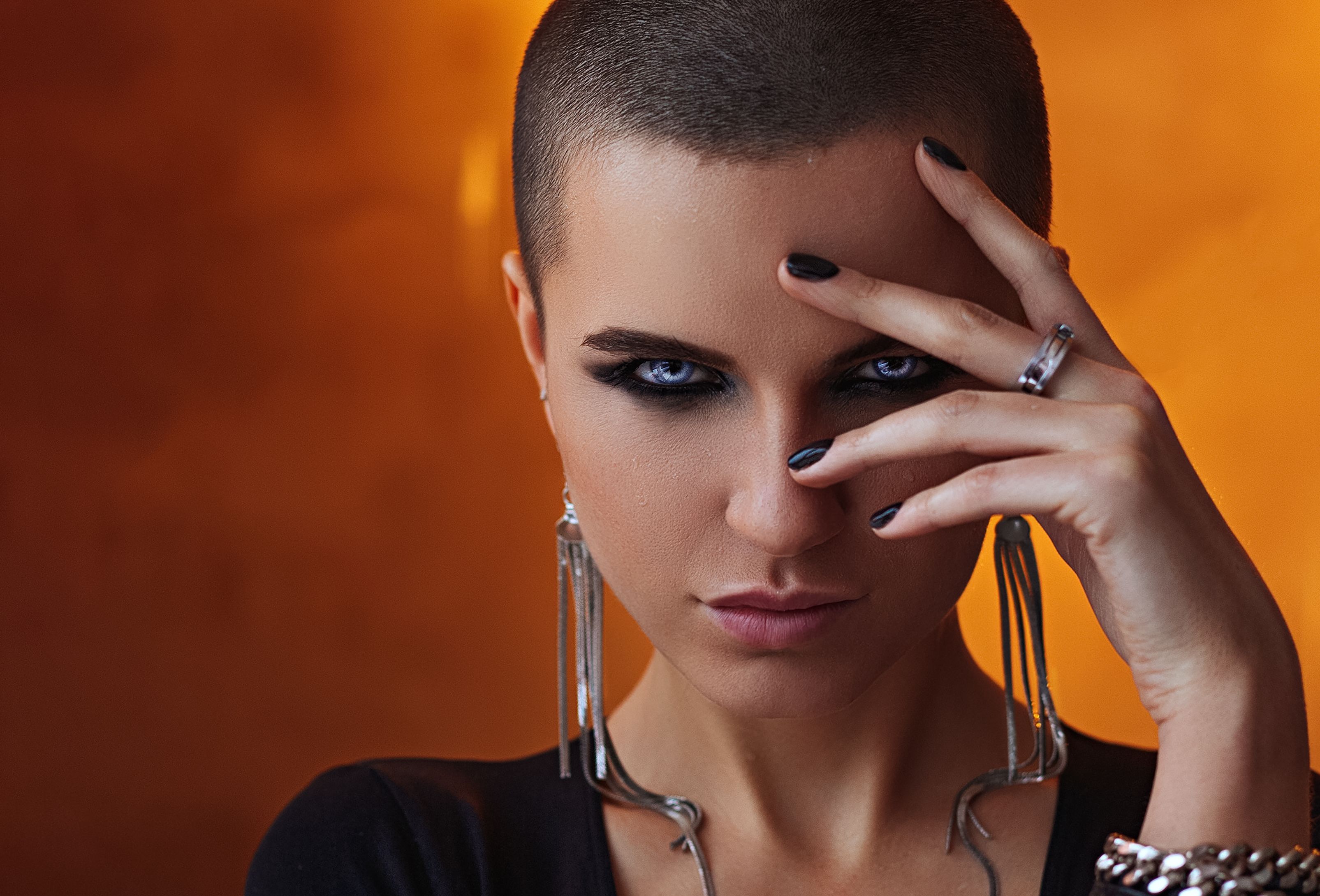 Short Character Photos, Download The BEST Free Short Character Stock ...