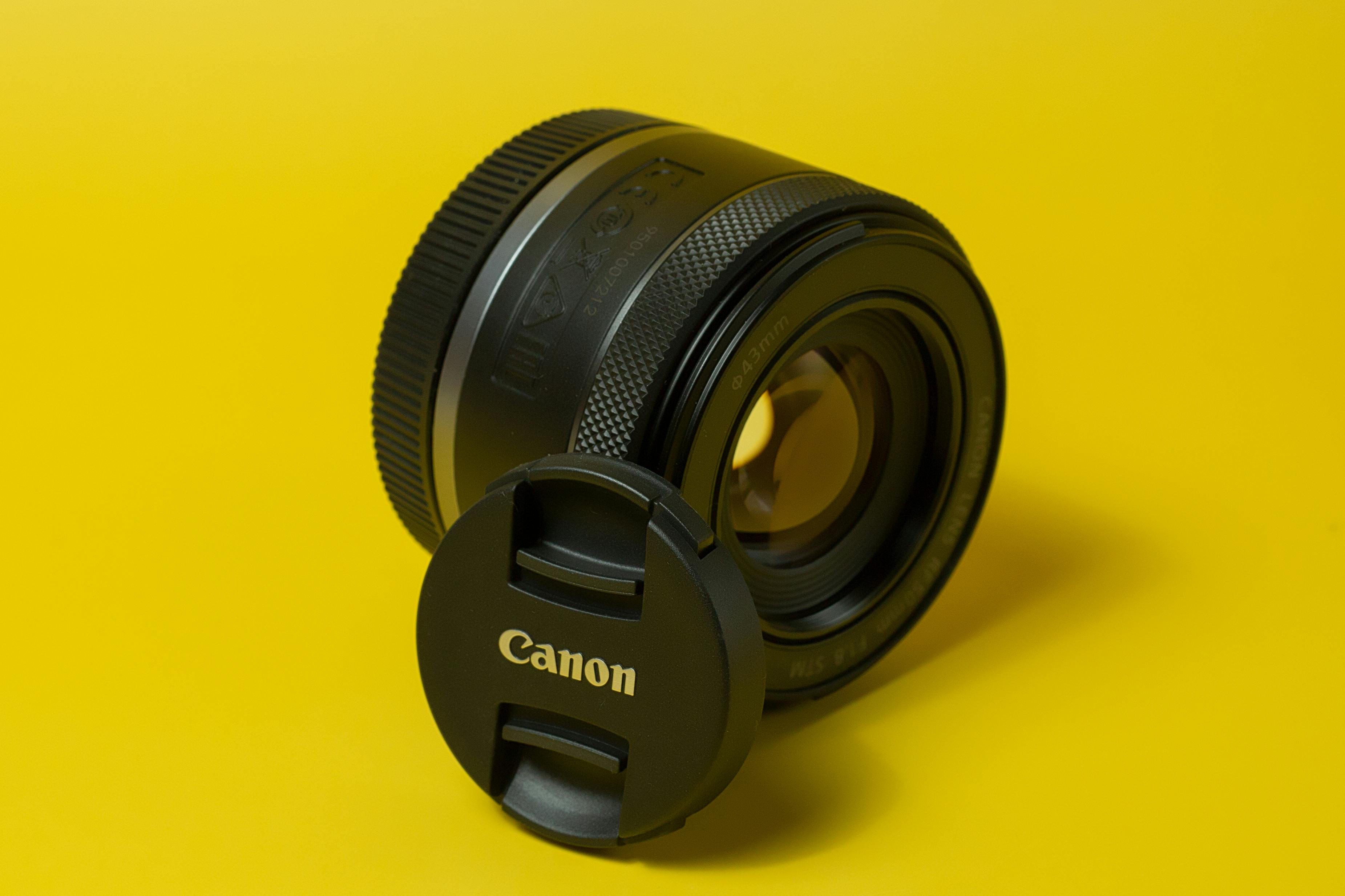 Canon Camera Lens · Free Stock Photo