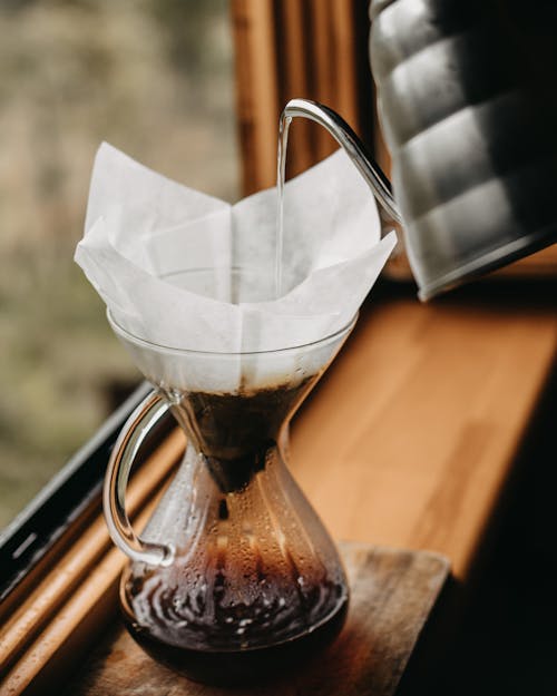 Glass chemex with filter and coffee