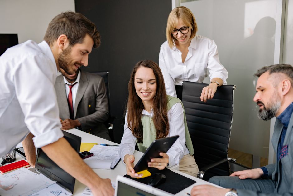 Plateforme de gestion des cadeaux entreprise sur tablette