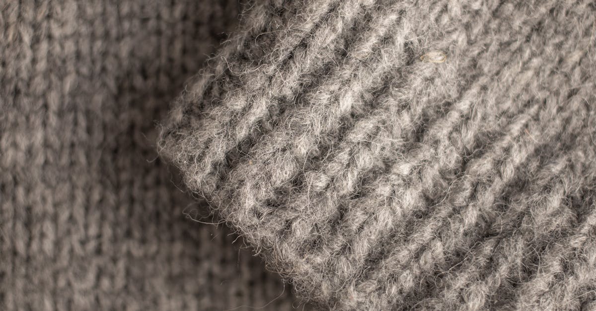 Knitting a sweater top down