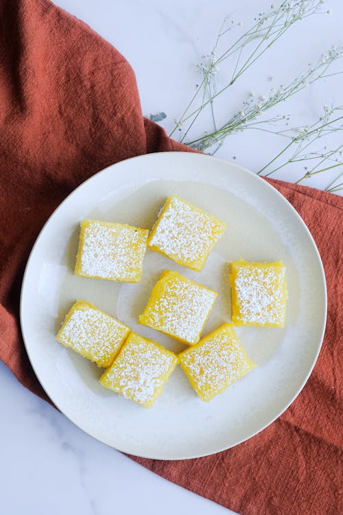 Lemon Bars on a Plate 