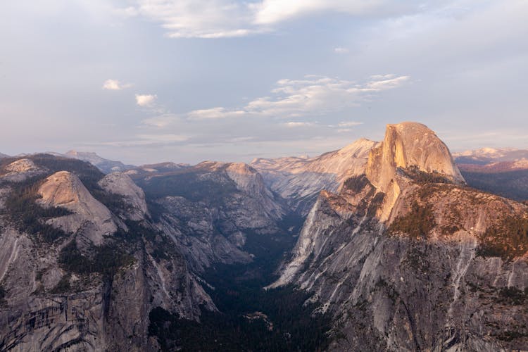 Mountains Of Yosemite National Park