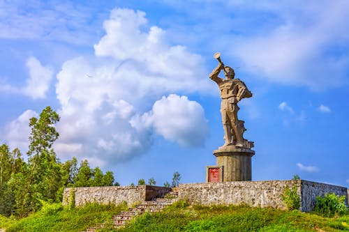 Fotobanka s bezplatnými fotkami na tému bầu trời, belehrad, bức tượng