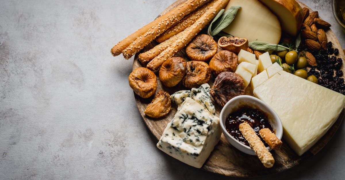 Cheese Similar To Gruyere 4  How Gruyere Cheese Differs from Other Cheeses