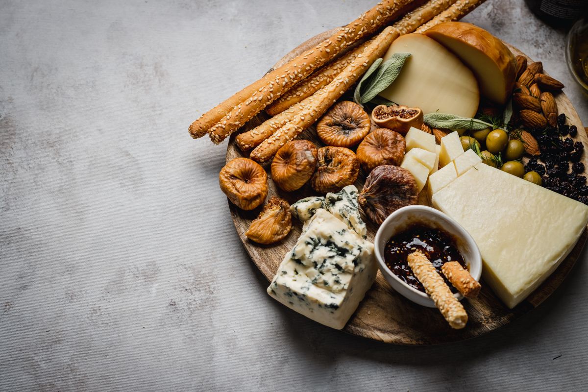 Cheese and charcuterie grazing board