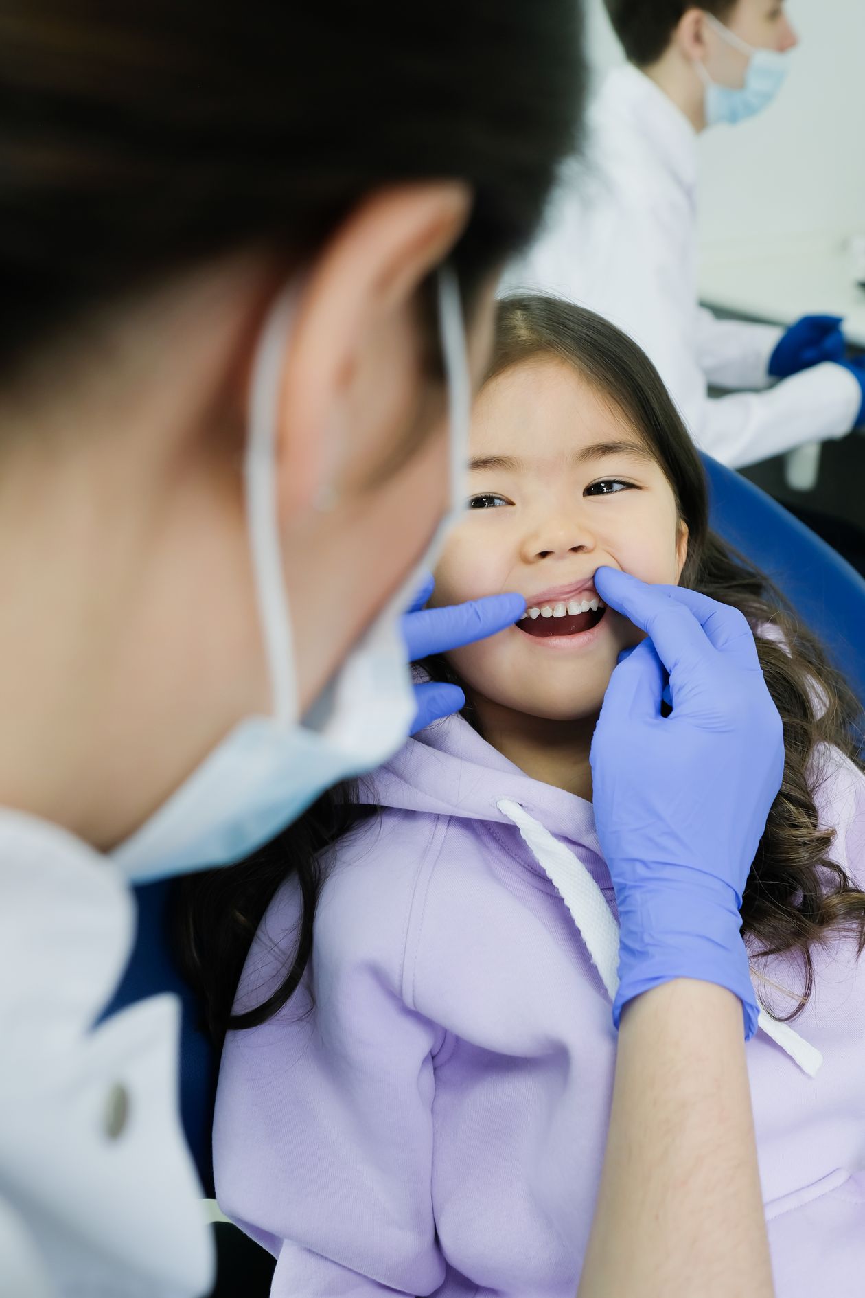 Dentista bambini Monza e Seregno durante un controllo odontoiatrico pediatrico