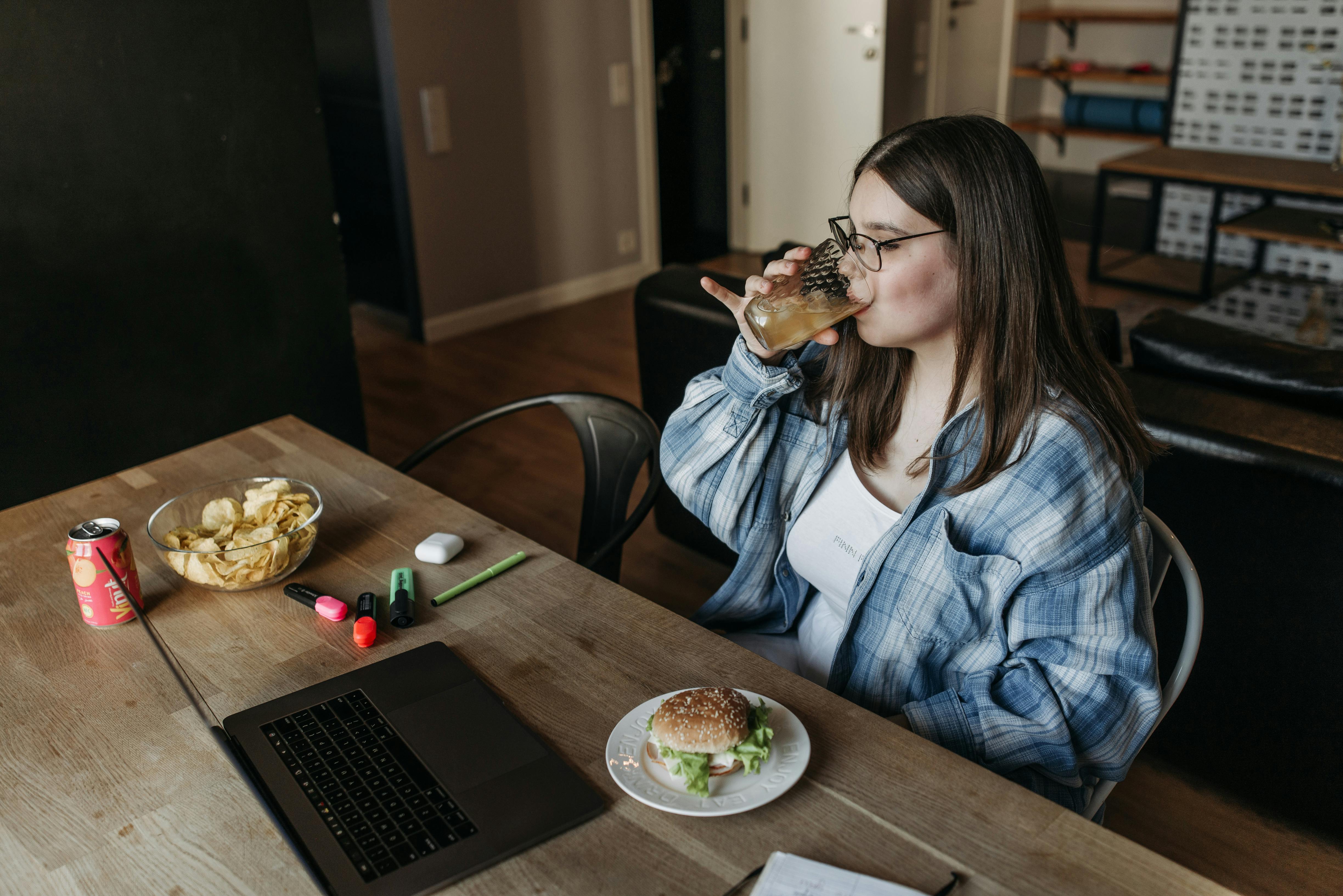 Comparing Tirzepatide vs. Semaglutide for Obesity — Photo by Pavel Danilyuk on Pexels