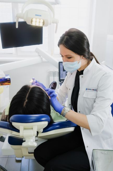 Limbă albă sau încărcată: când este candidoză, leucoplazie ori doar un depozit temporar