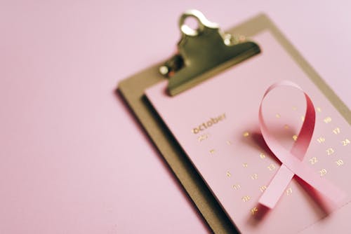 Бесплатное стоковое фото с бороться с раком, в октябре мы носим розовое, доска-планшет