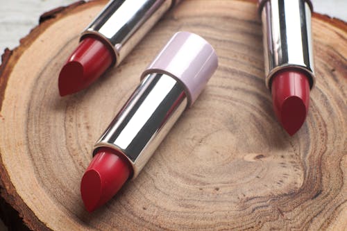 Gratis stockfoto met cosmetics, detailopname, lipsticks
