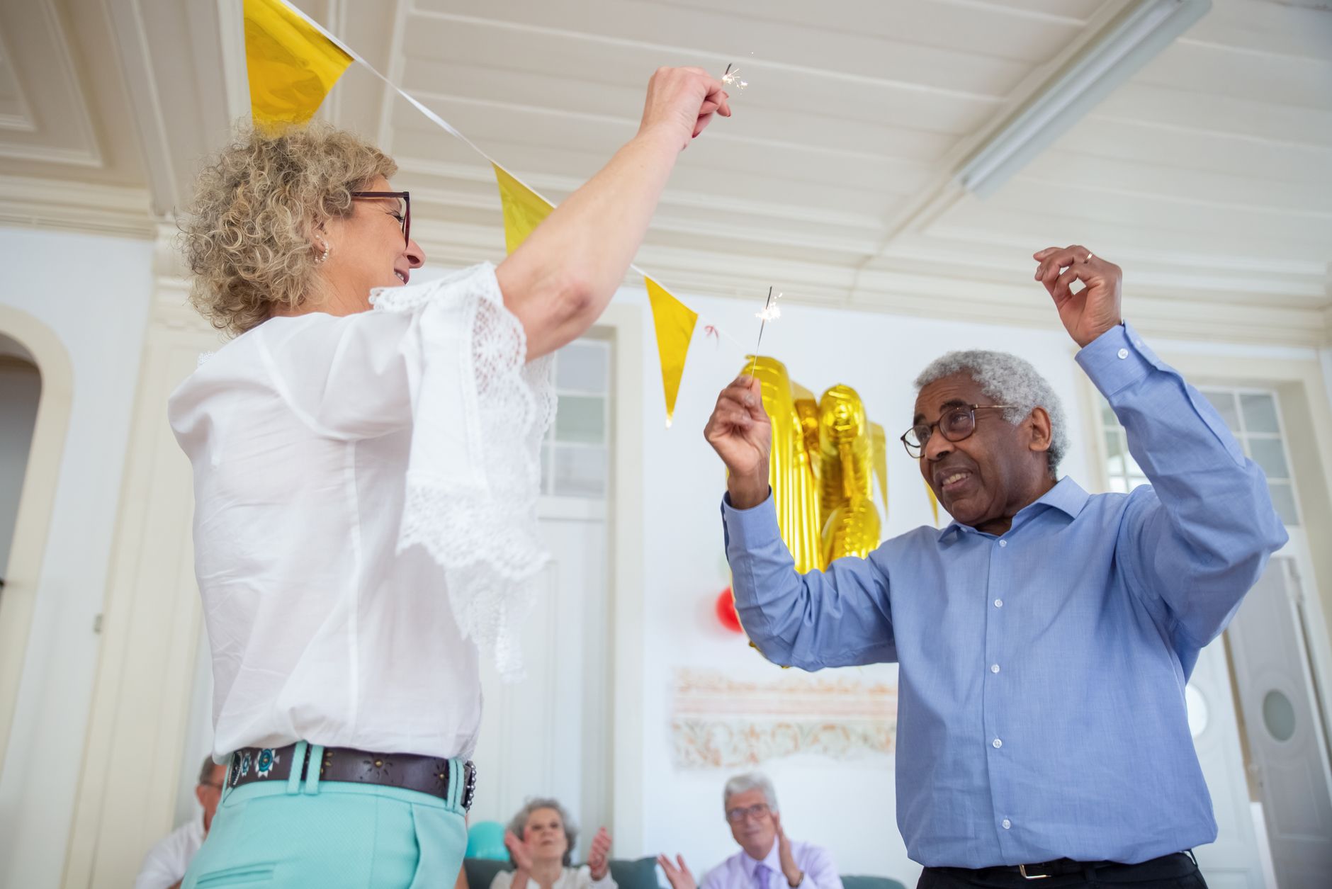 Staying Connected: How to Build and Maintain a Vibrant Social Life in Your Golden Years