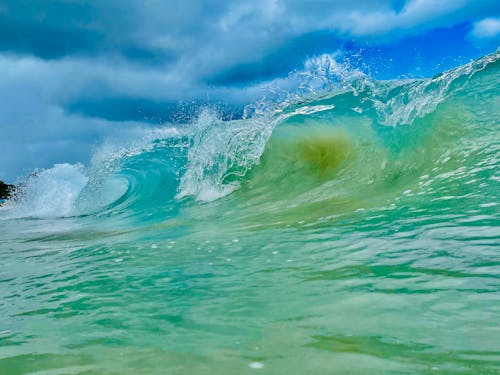 Fotobanka s bezplatnými fotkami na tému mávať, oceán, plážové vlny