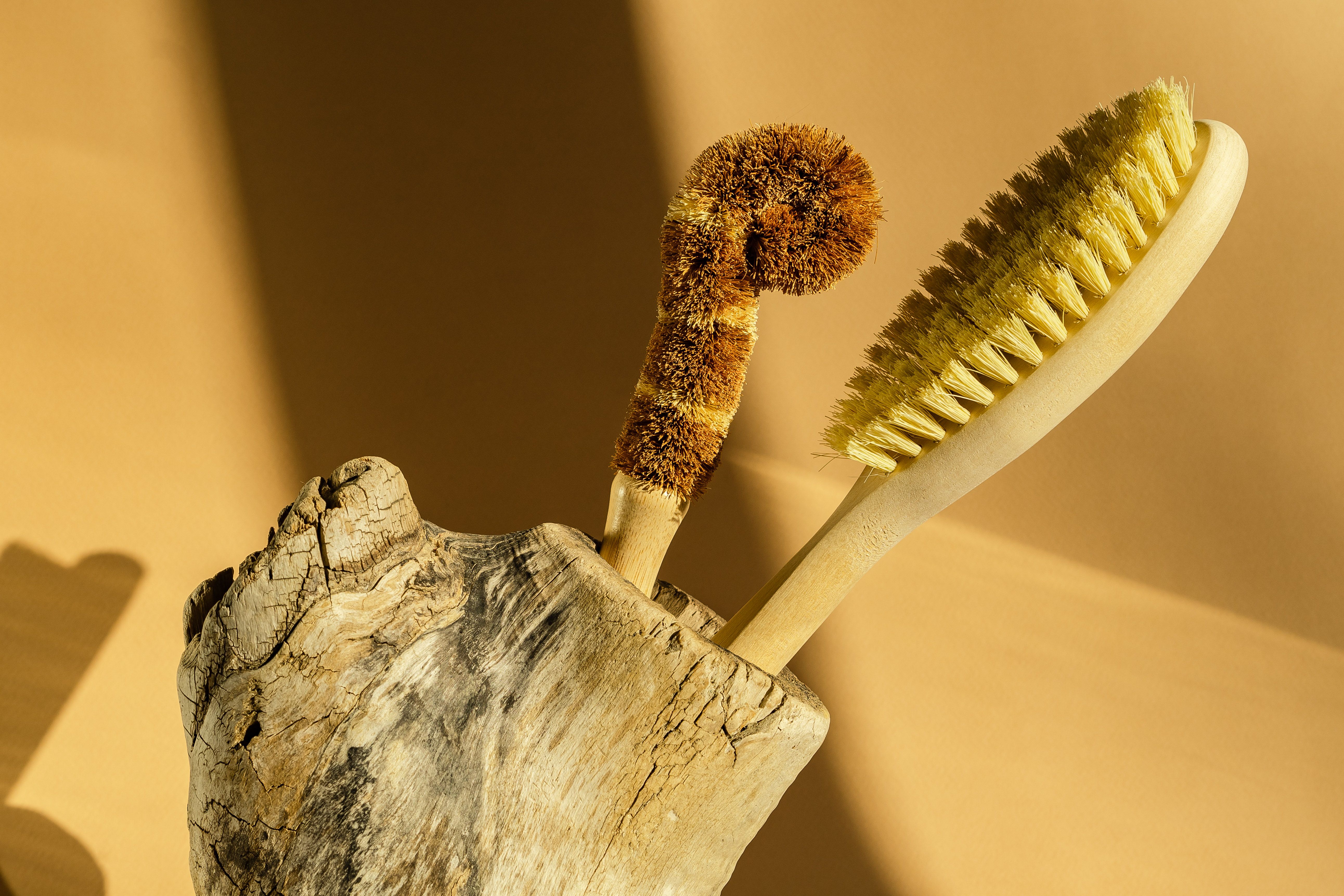 How to choose eco-friendly cleaning tools that last