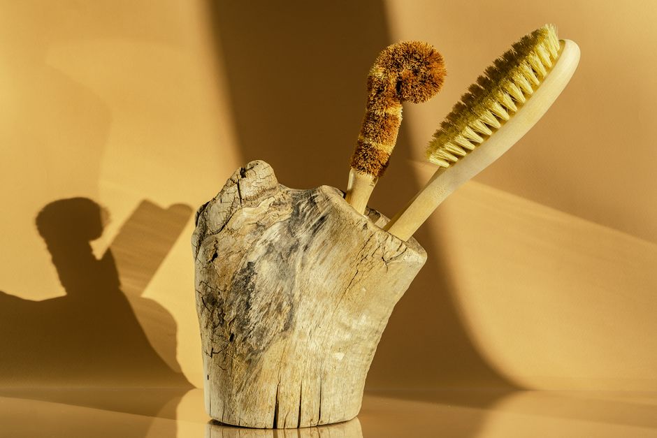 The Real Aussie Dad’s Toilet Cleaning Brush Comparison: Why I Finally Dumped the Bunnings Special