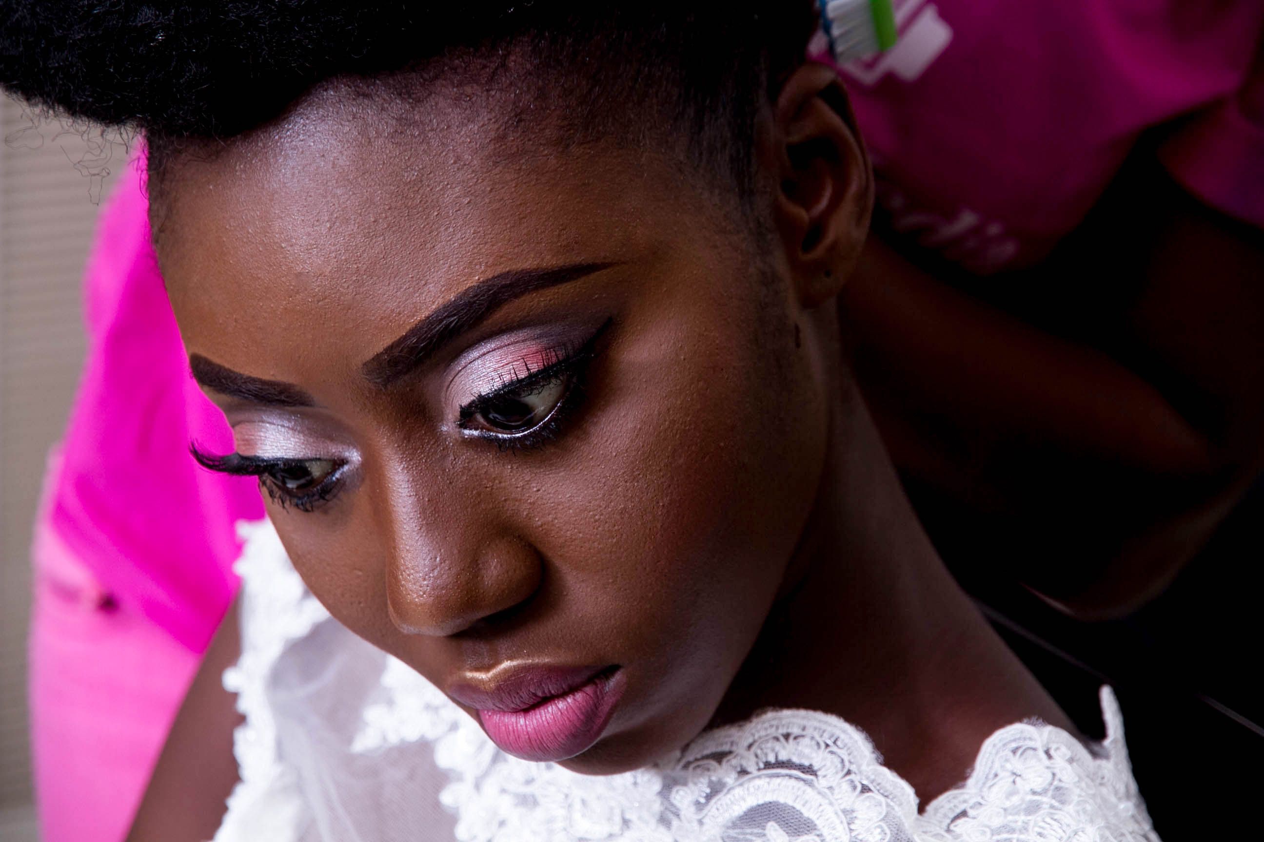 Beauty tips for Essence Festival weekend — Photo by motioncoloursphotography  lawrence Okyere Kwapong on Pexels