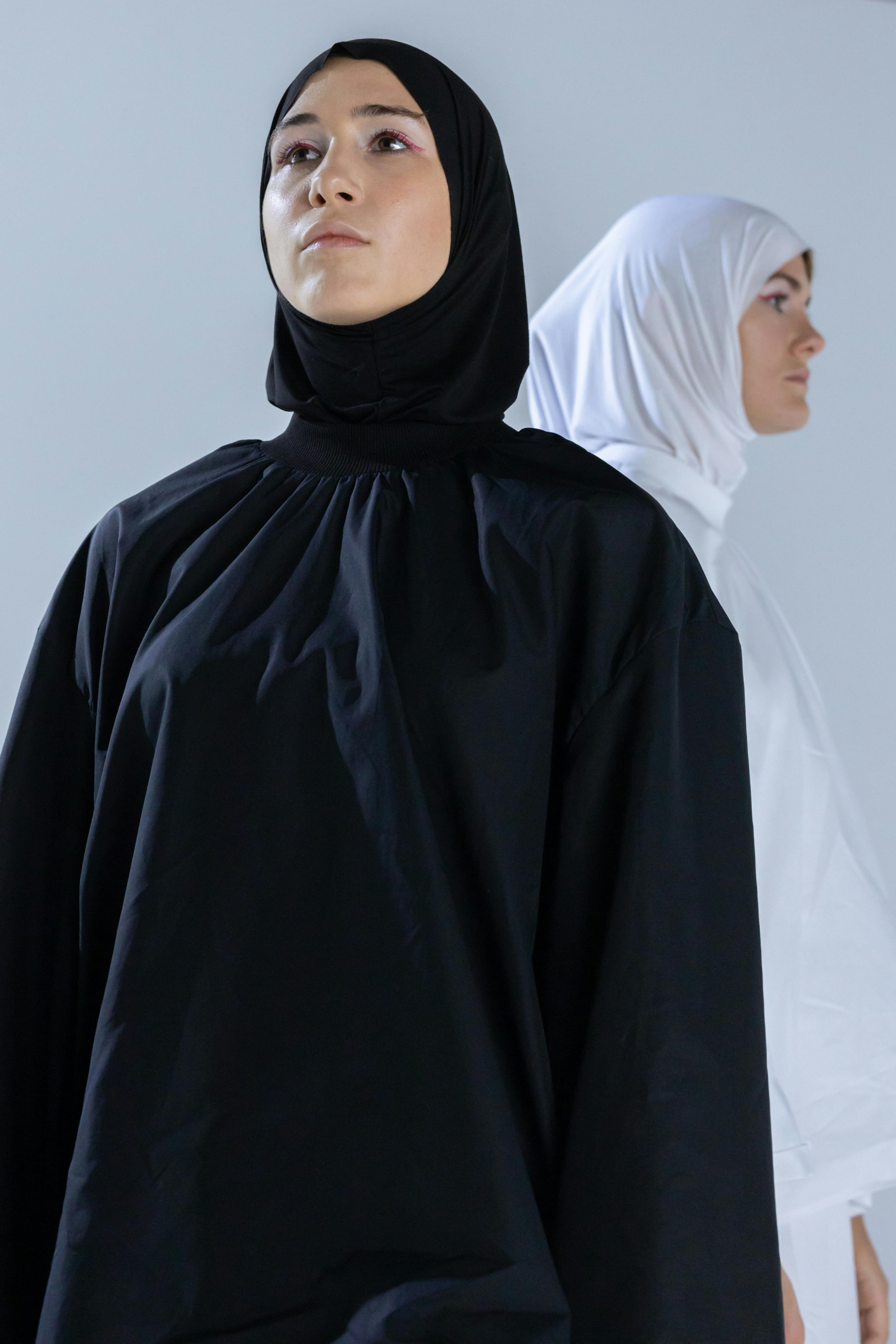 Makna Mendalam di Balik Setiap Pakaian Adat