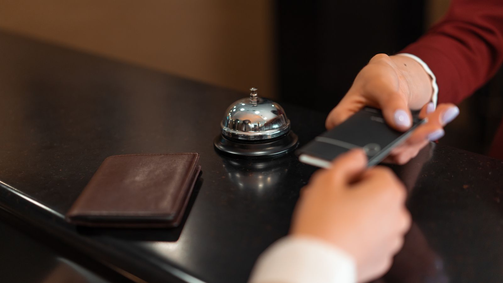 phản hồi đánh giá khách trên booking