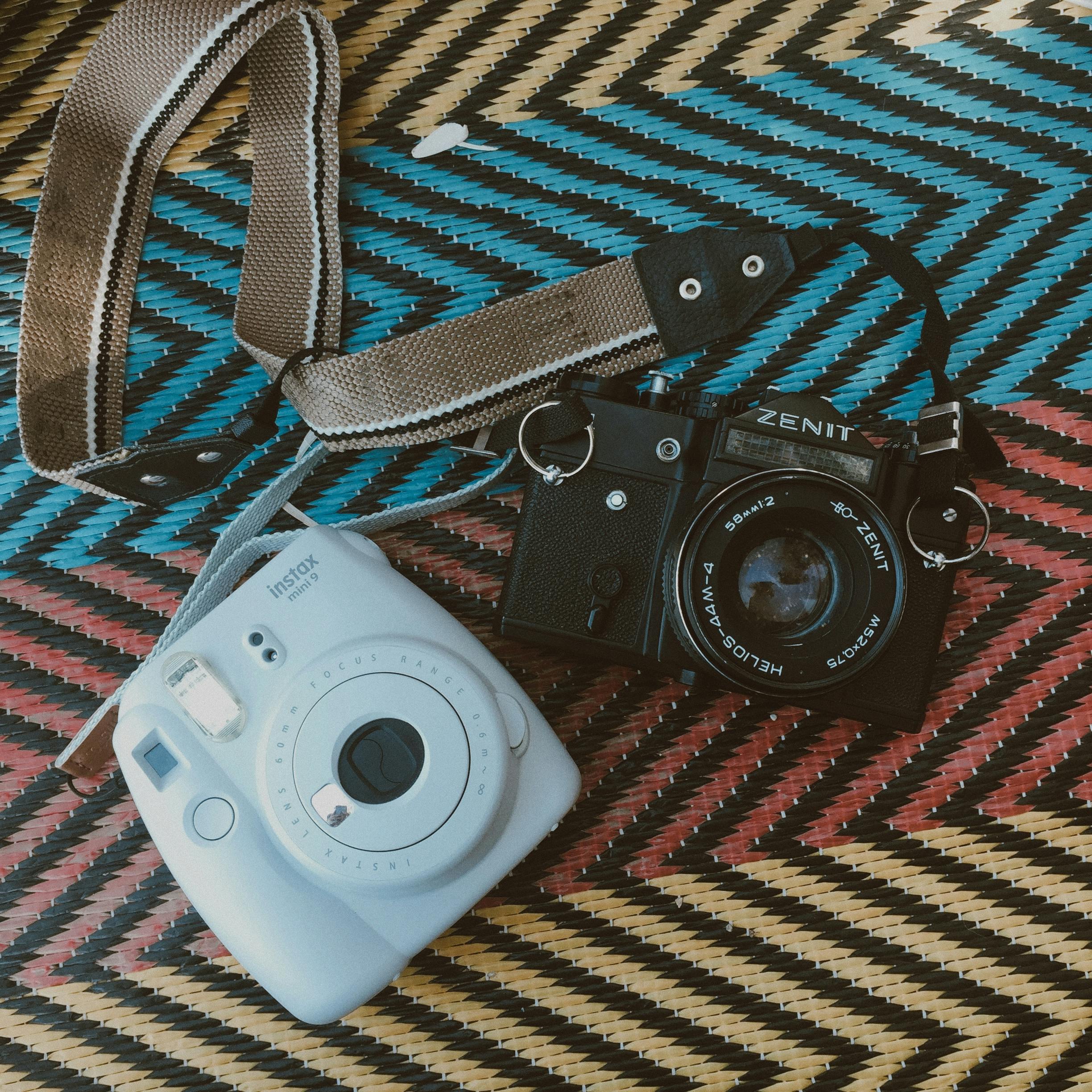 Contrasting PRINCE 2 and PMBOK?