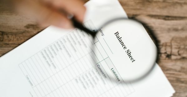 Exposé prüfen: Warnsignale & Red Flags erkennen