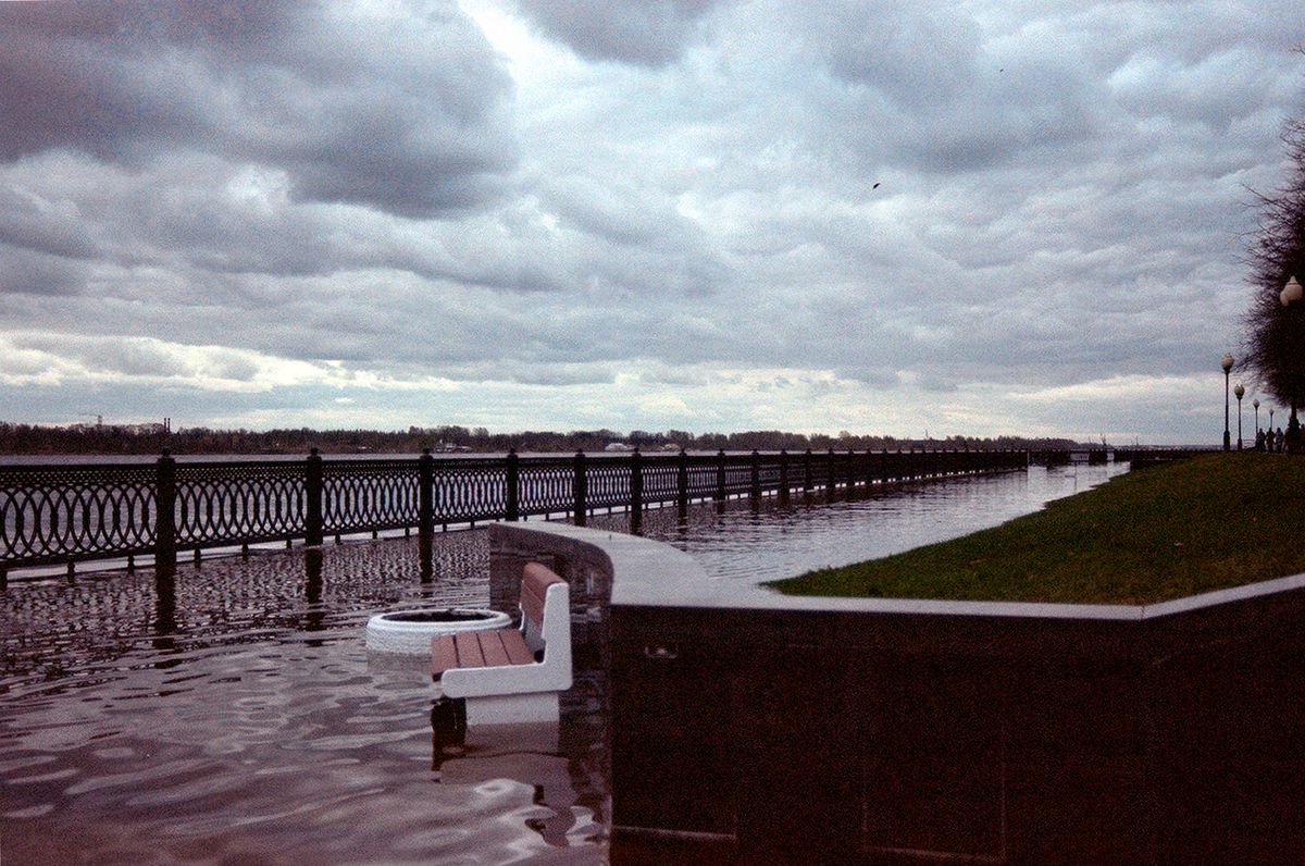 Smart Flood Detection: Sensors, Alarms, and Early Warning Systems – Expert Guides guide