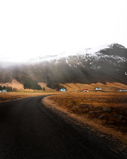 Δωρεάν στοκ φωτογραφιών με βουνό, δρόμος, εξοχή Φωτογραφία από στοκ φωτογραφιών
