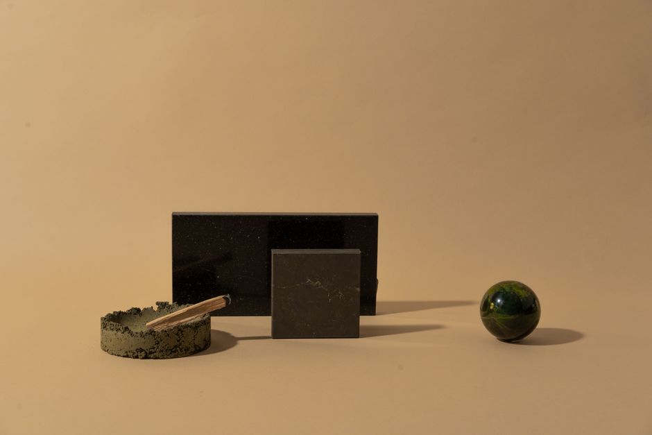 daily reset surface everyday scene lifestyle photo 2