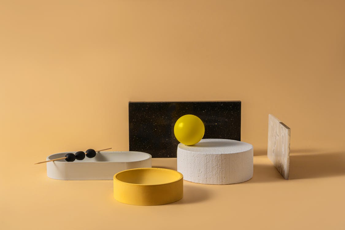 Decorative panels with minimalist concrete plates in studio