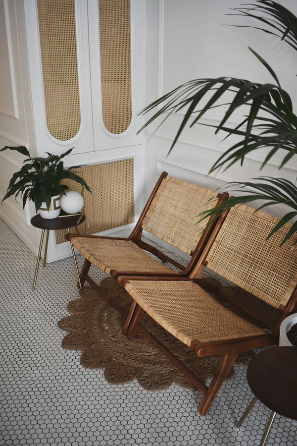 Clay rattan lounge chair