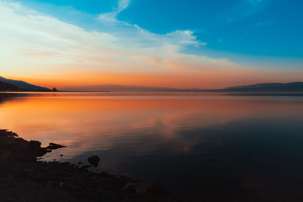 Sylvan lake sunset