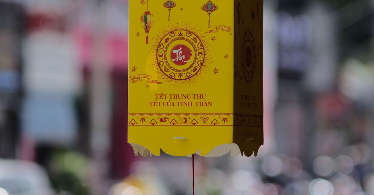 Paper Ltern Close-up of a Paper Lantern · Free Stock Photo