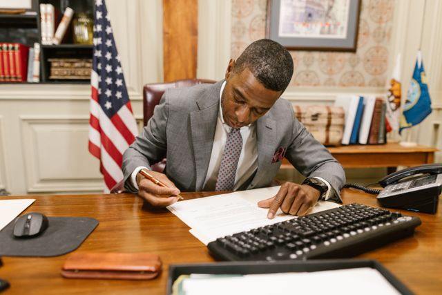 Immigration Lawyer Cost Green Card Visa