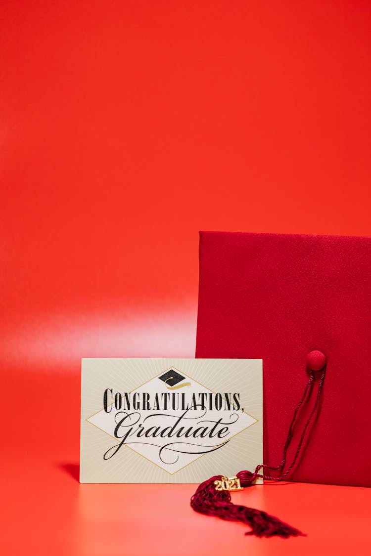 Mortarboard With Congratulations Graduate Card