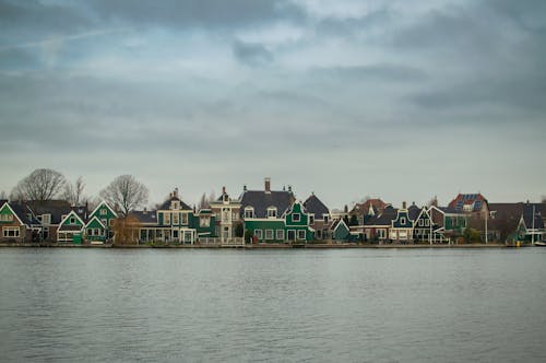 Darmowe zdjęcie z galerii z domy holenderskie, fotografia krajobrazowa, holandia