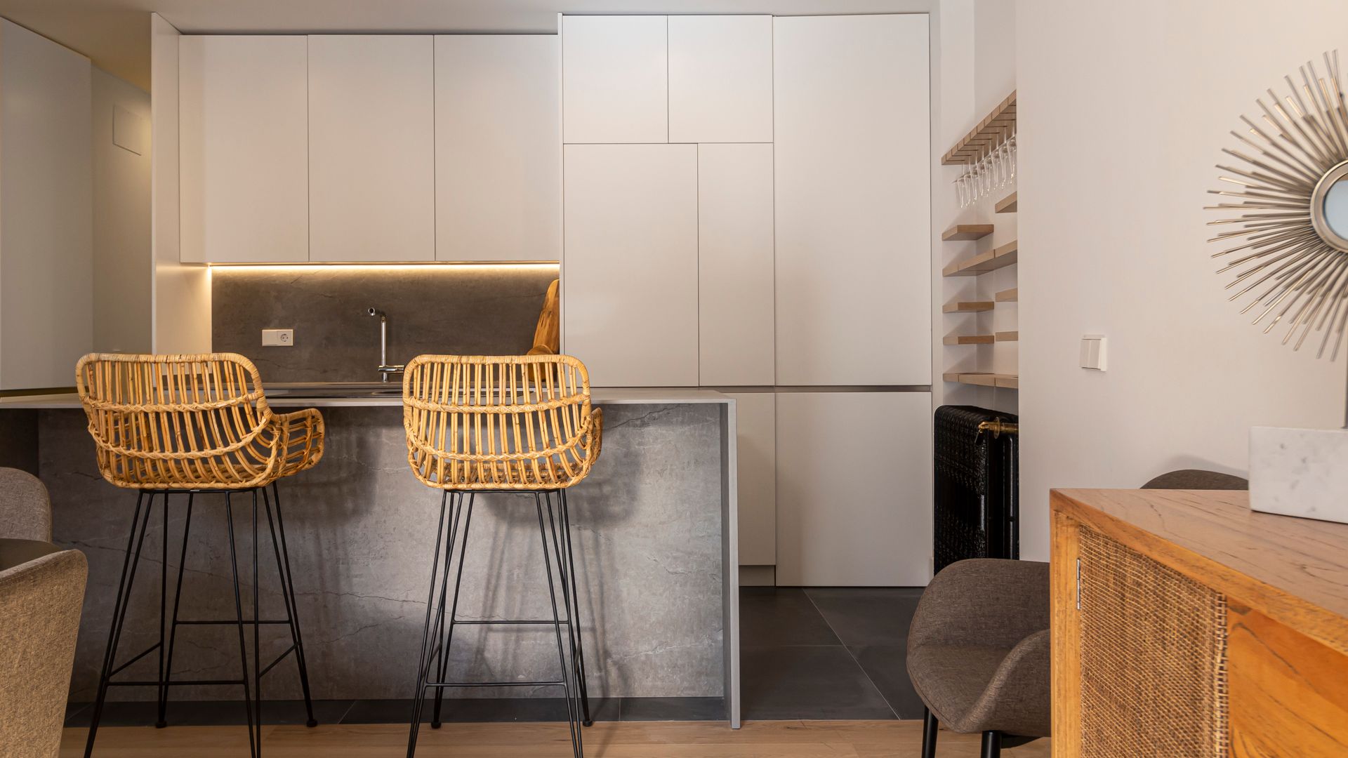 Kitchen Designer in Limassol: What Local Companies Charge — illustrasjonsbilde
