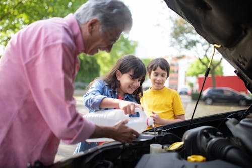 Foto profissional grátis de automóvel, derramando, fluido de pára-brisa