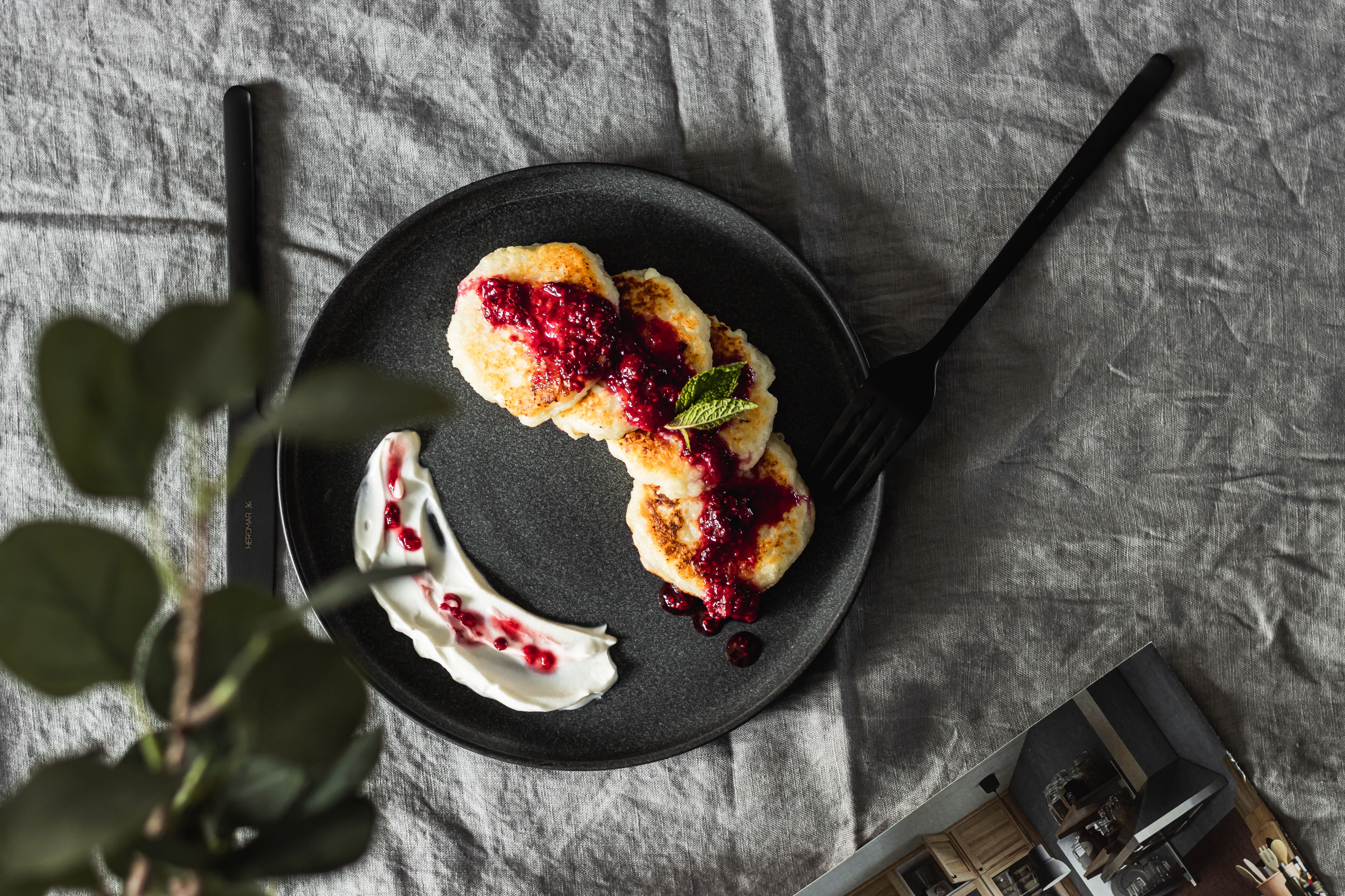 14 Easy High-Protein Breakfast Recipes for Better Blood Sugar — Photo by Anna Pyshniuk on Pexels