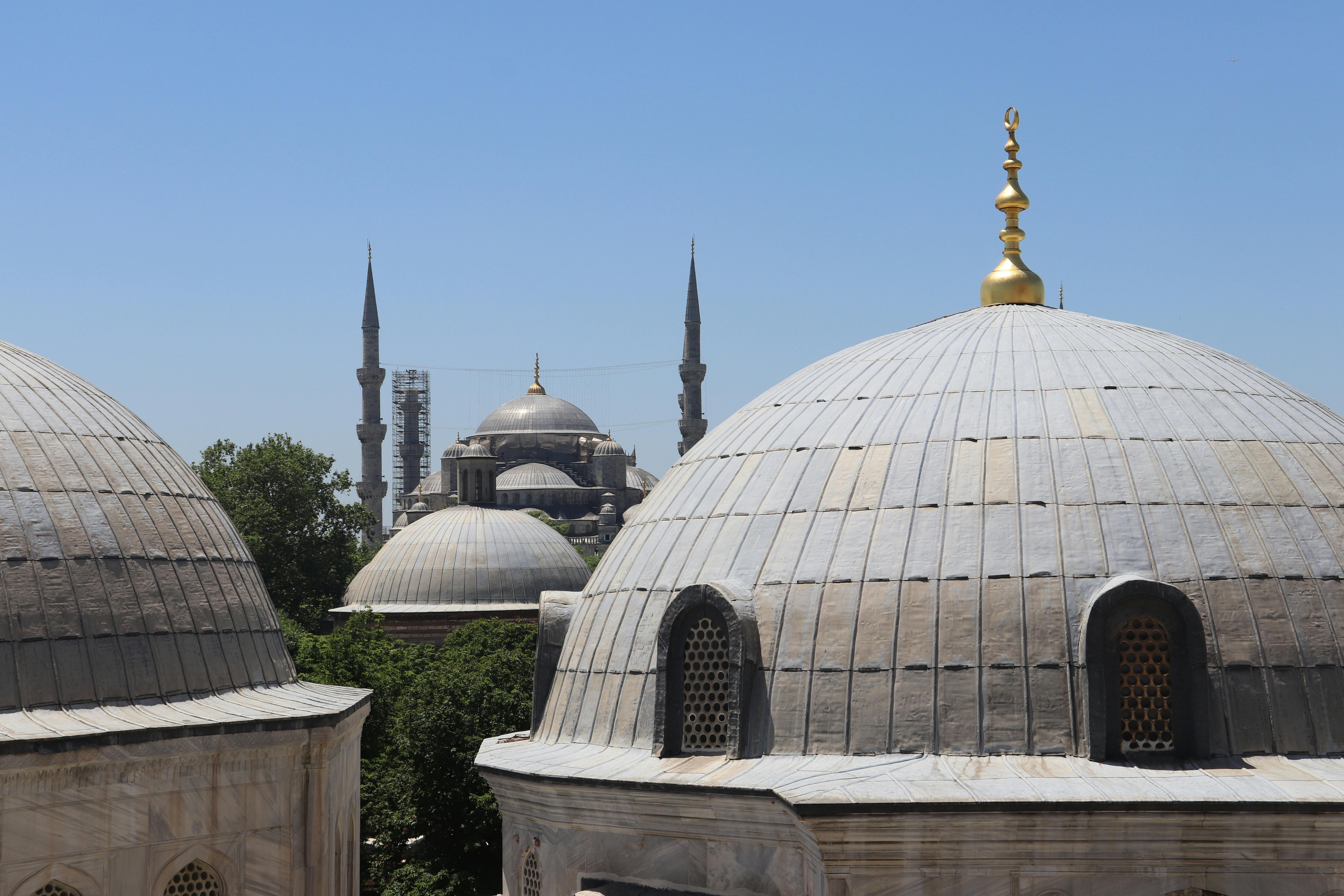 Iconic Sultan Ahmed Mosque domes and 6 minarets in Istanbul — 1616 Ottoman peak with 20,000+ Iznik blue tiles inside