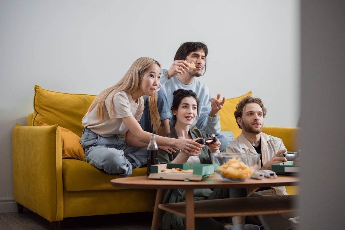 People Using Console People Playing a Game Console · Free Stock Photo