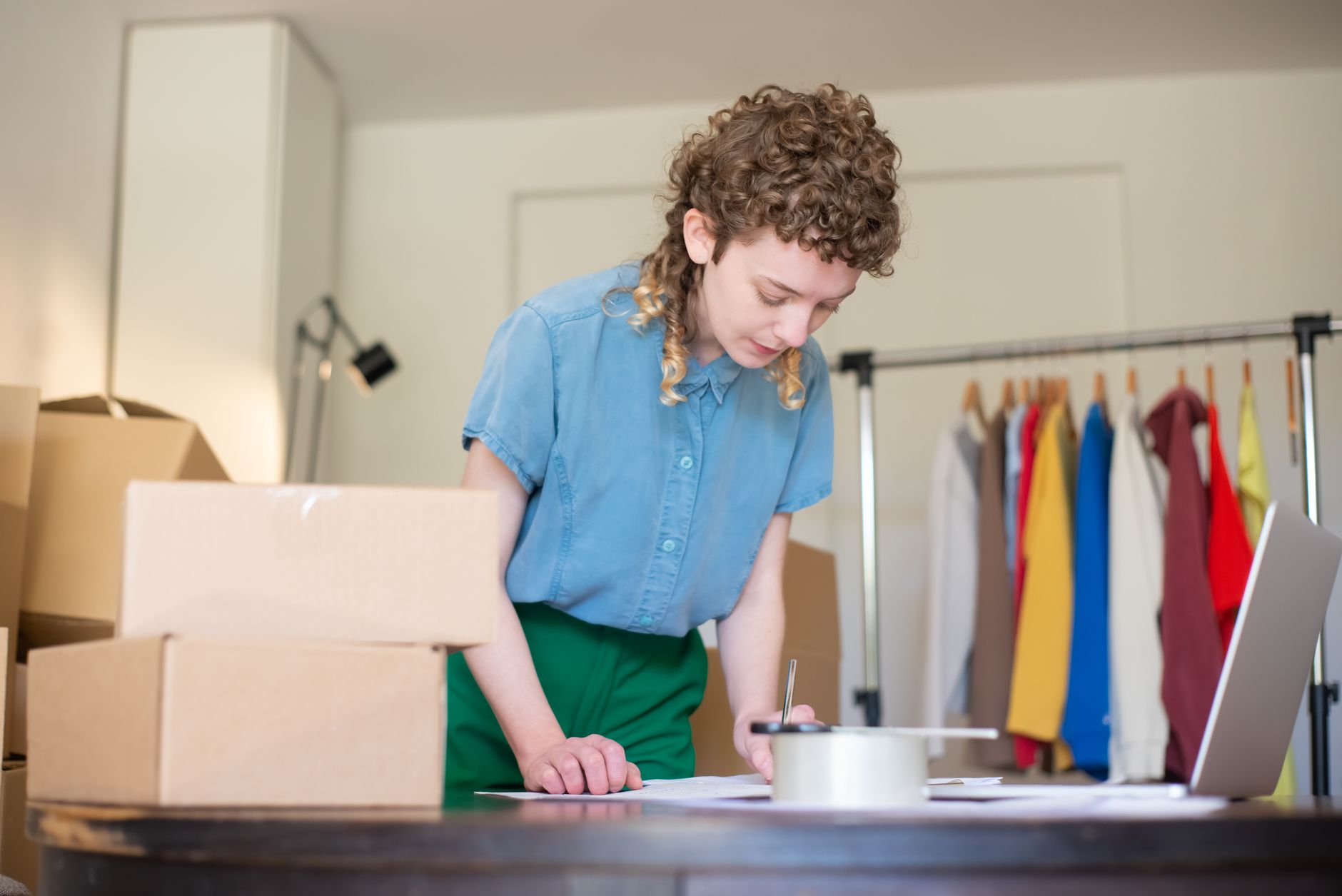 a practical guide to e-invoicing for retail firms