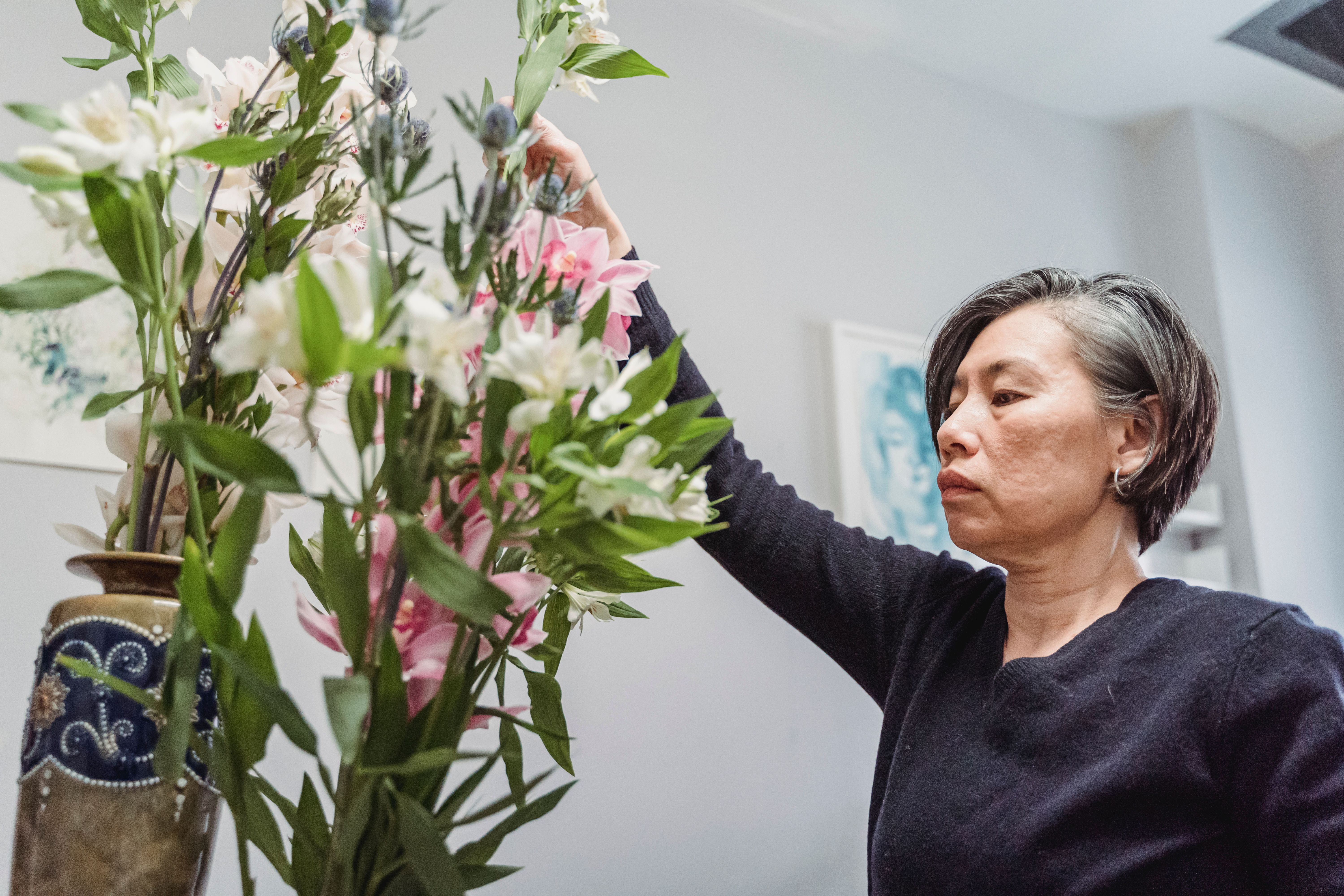 Sculptural flower arrangement study