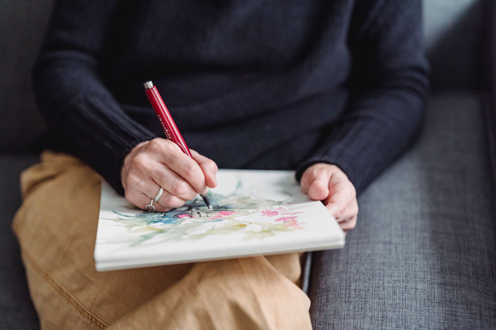 Best Sketchbook for Beginners 2026: 9x12 & Spiral