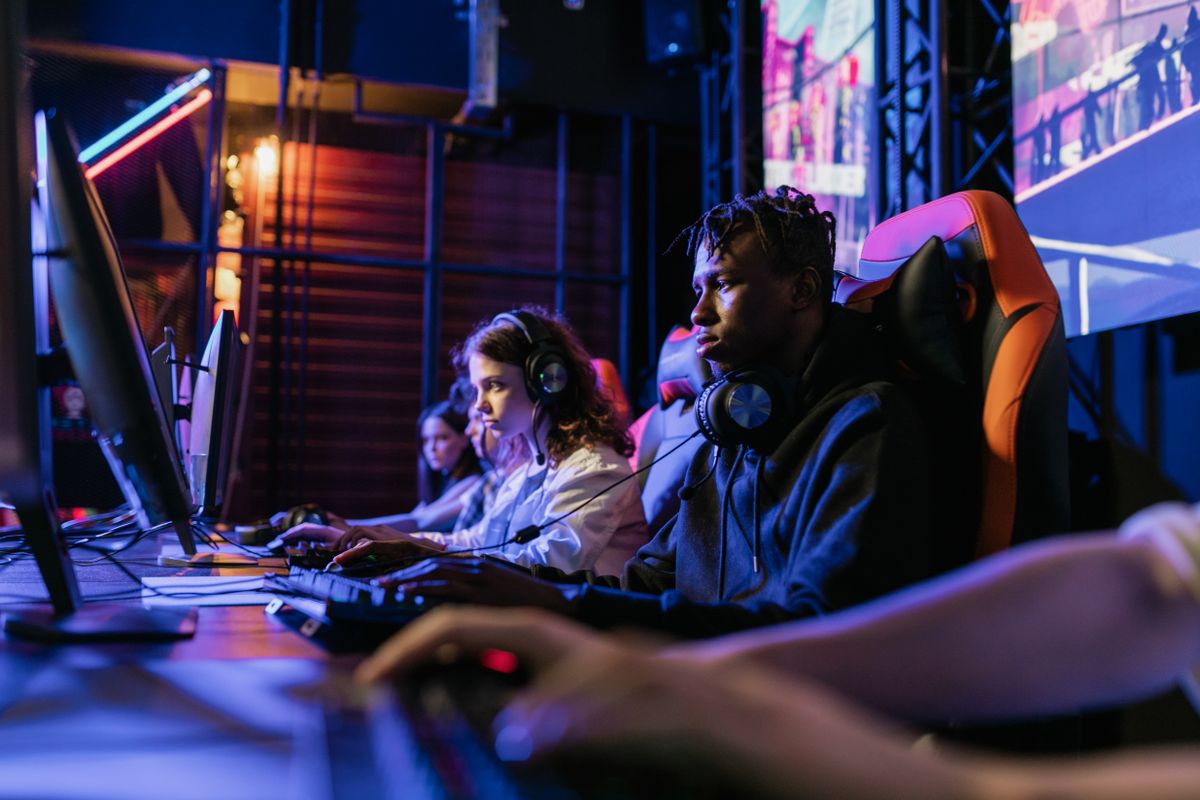 Gaming chair recline mode