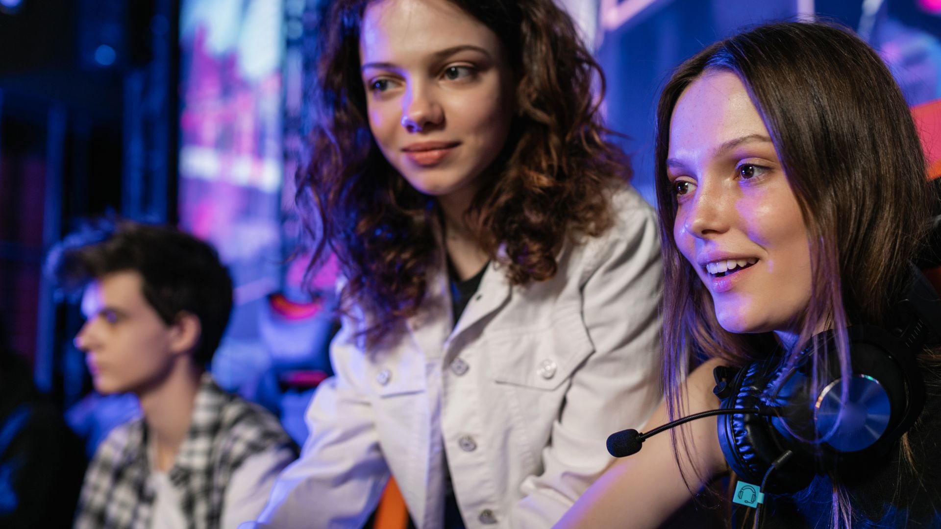 Обложка: Senzu о новом правиле Valve: «Мы продолжим усердно работать»