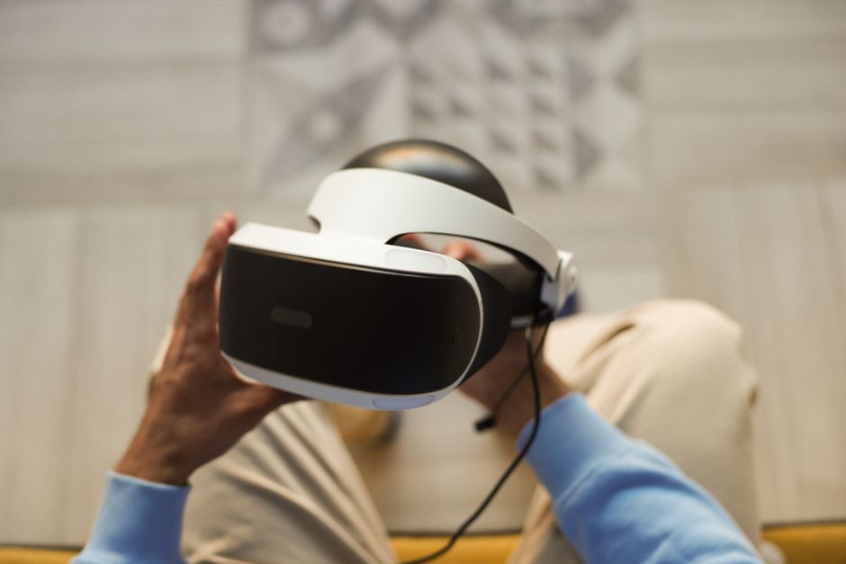 Kính VR đại diện cho hệ sinh thái metaverse