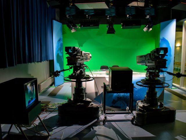 Torna il mattutino della tv locale: tre persone in studio e una sorpresa negli ascolti