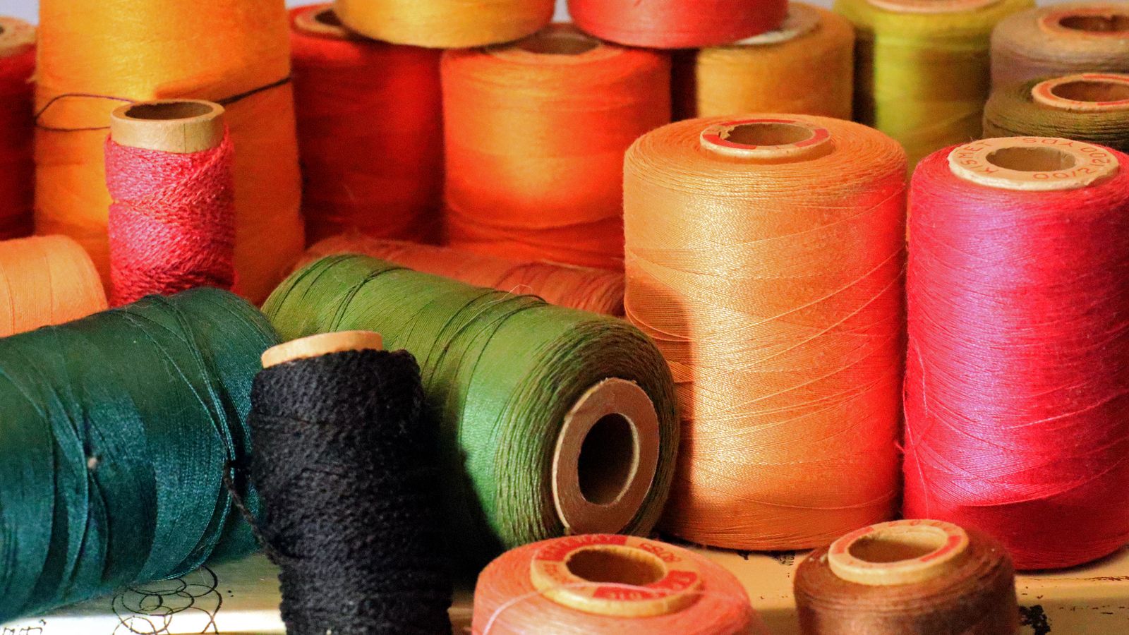 Spools of coloured thread